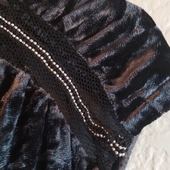 Rock & Republic NEW Dark Gray Crushed Velvet Beaded Detail Sleeveless Top L - Picture 3 of 13